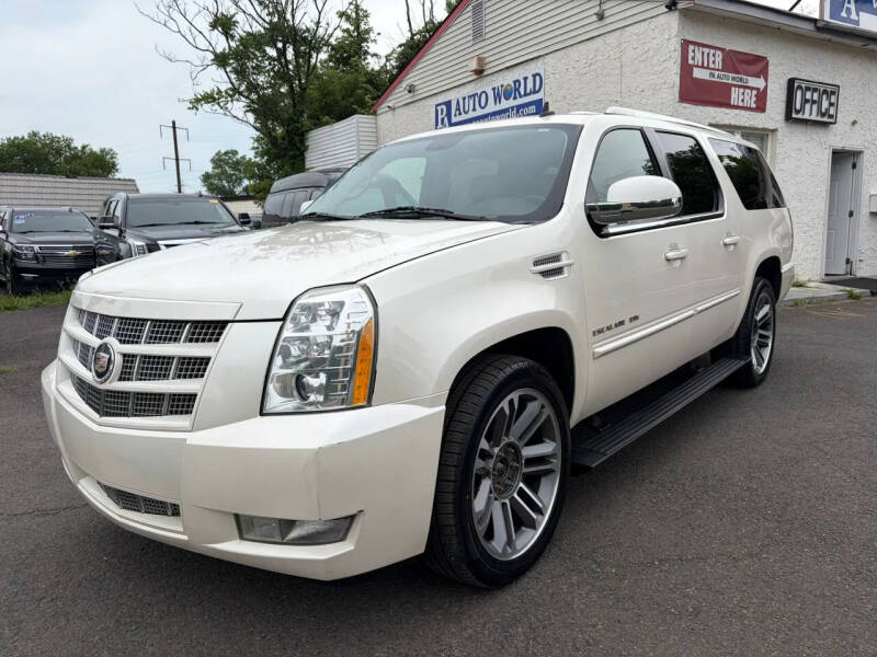 2013 Cadillac Escalade ESV Premium