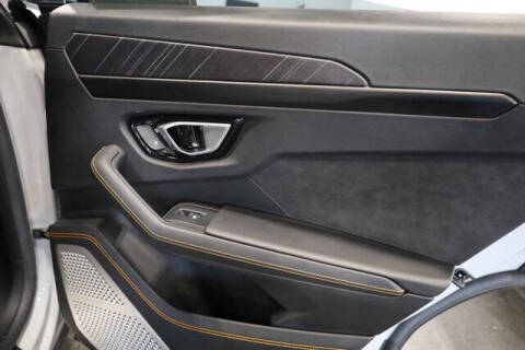 2021 Lamborghini Urus