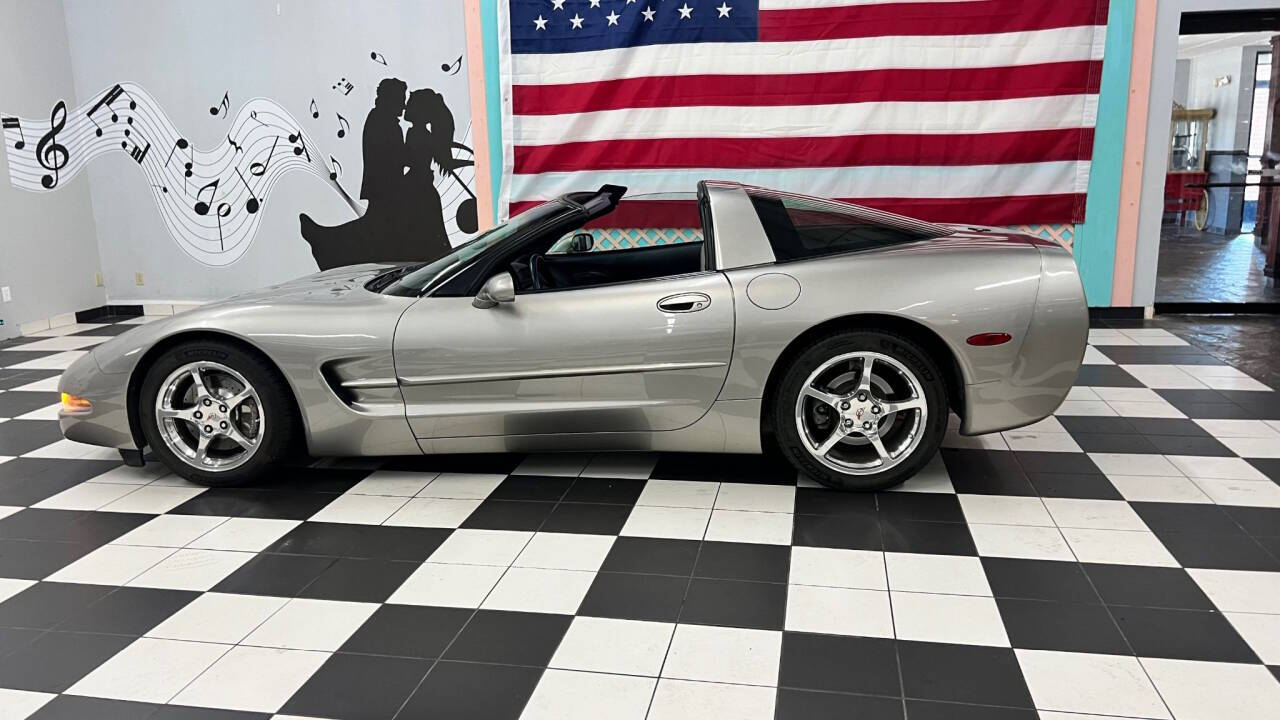 2000 Chevrolet Corvette 8