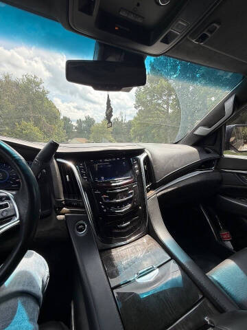 2016 Cadillac Escalade Platinum