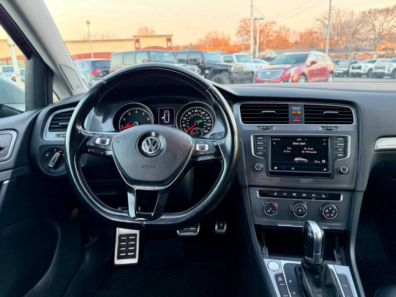 2017 Volkswagen Golf Alltrack