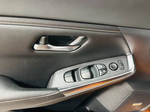 2023 Nissan Sentra SR