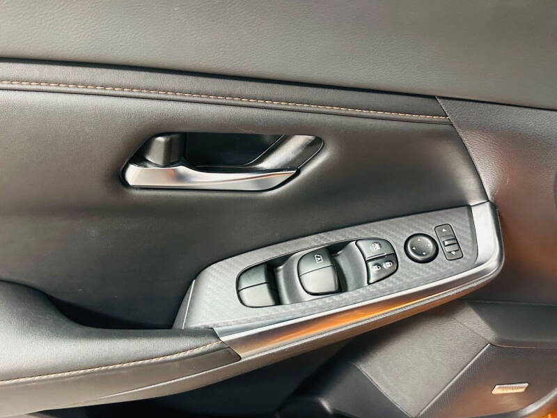 2023 Nissan Sentra SR