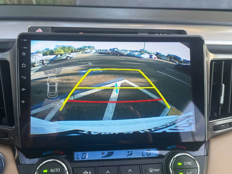 2017 Toyota RAV4 Hybrid Limited