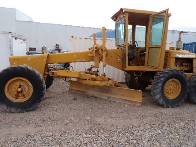 2020 John Deere 570A