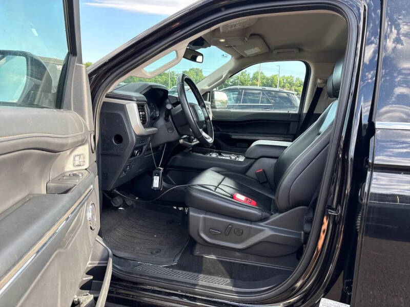 2024 Ford Expedition MAX XLT