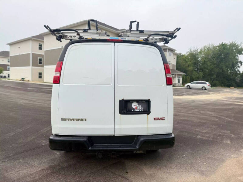 2018 GMC Savana 2500