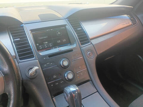 2013 Ford Taurus SEL