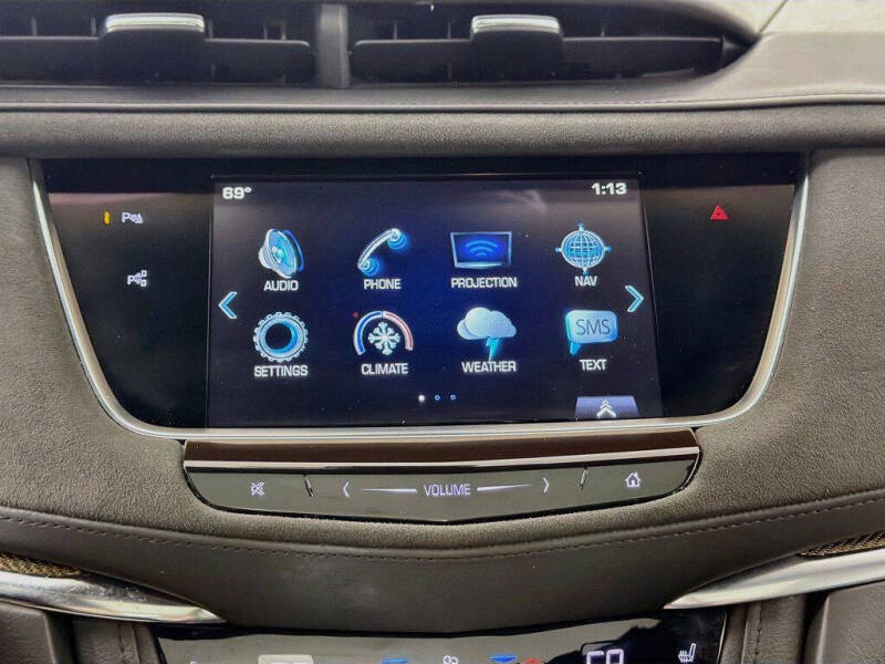 2018 Cadillac XT5 Platinum