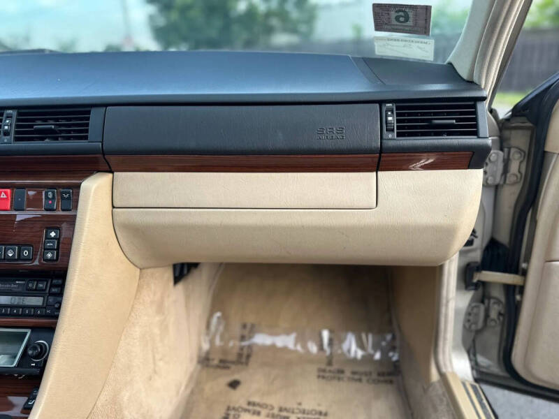 1994 Mercedes-Benz E-Class E 320