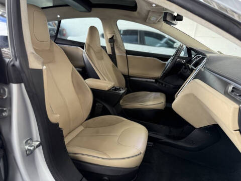 2012 Tesla Model S Performance