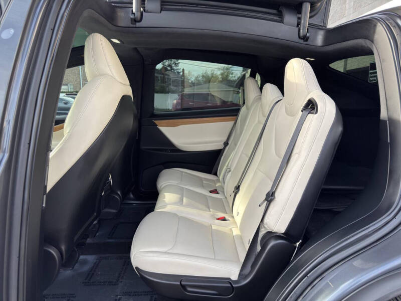 2020 Tesla Model X Long Range Plus