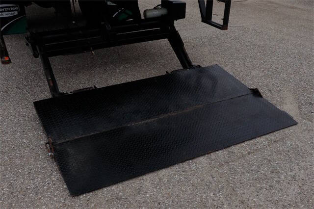 2018 International DuraStar 4300