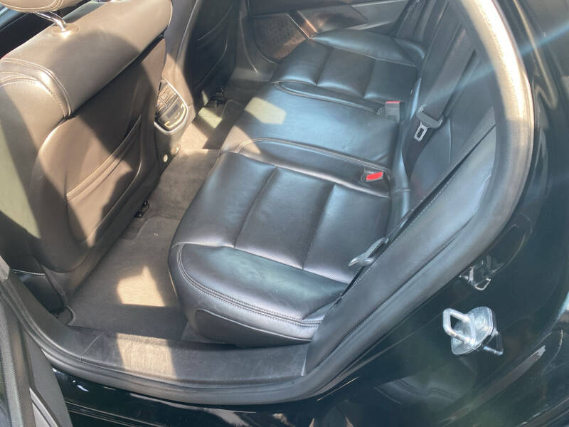 2017 Cadillac XTS Pro Livery