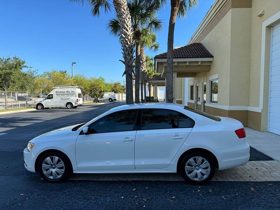 2011 Volkswagen Jetta for sale at LP AUTO SALES in Naples, FL