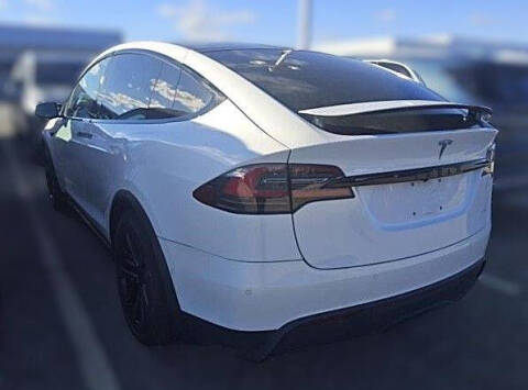 2022 Tesla Model X Plaid