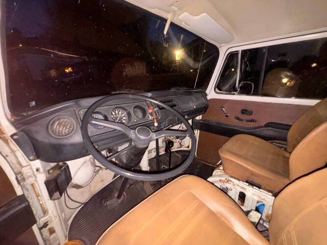 1977 Volkswagen Bus
