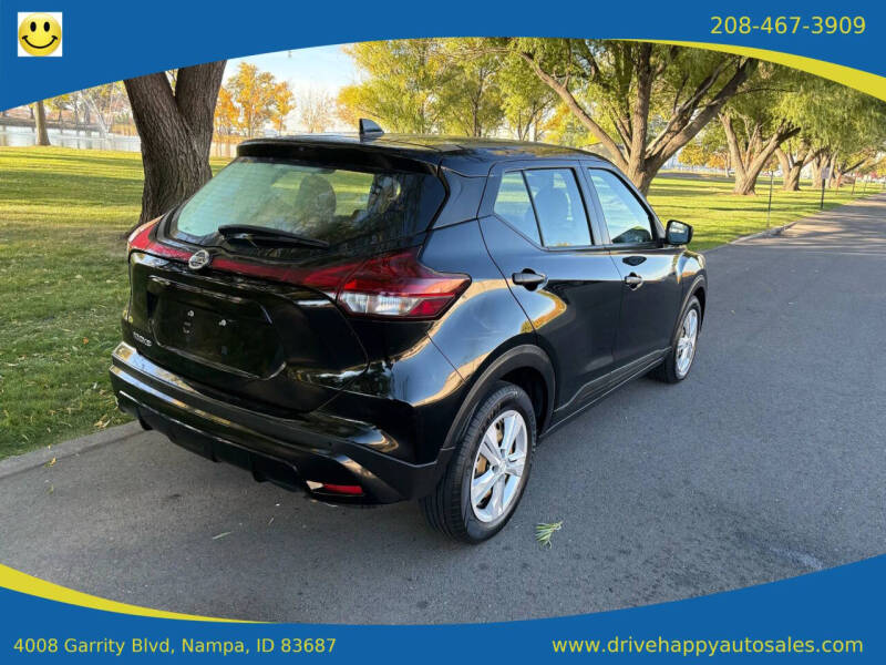 2021 Nissan Kicks S