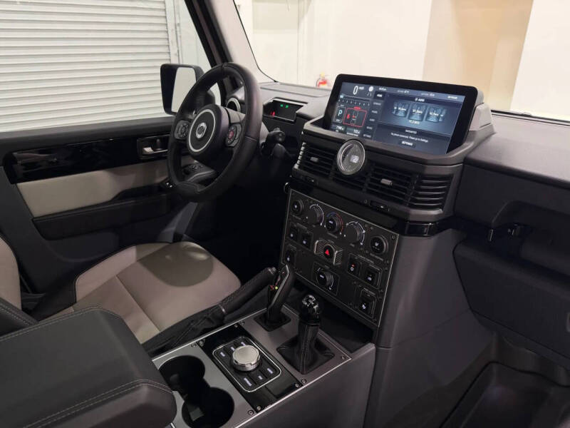 2025 Ineos Grenadier Fieldmaster