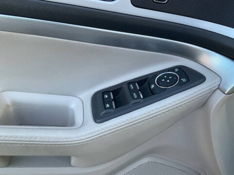 2012 Ford Explorer XLT