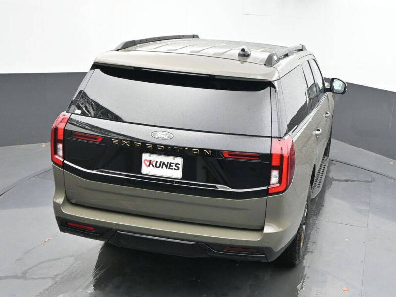 2025 Ford Expedition Tremor