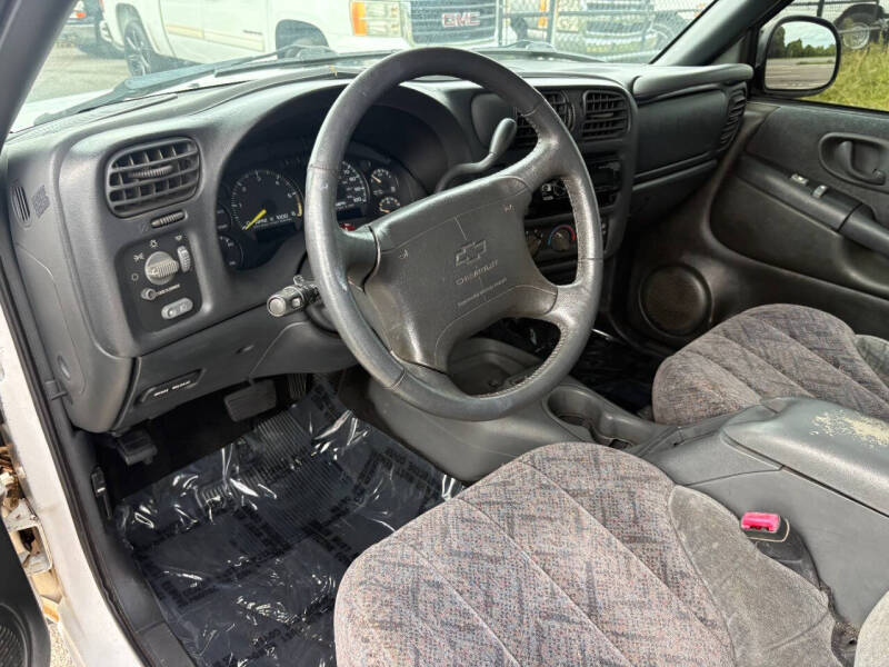 1998 Chevrolet S-10 LS