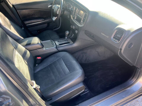 2012 Dodge Charger SE