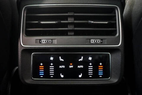 2021 Audi Q8 quattro Premium Plus 55 TFSI