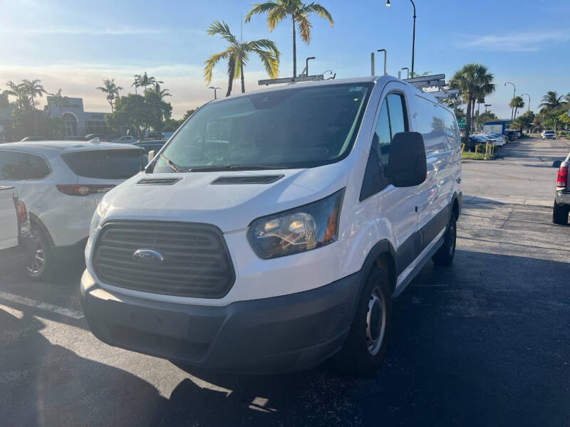 2018 Ford Transit Van Base's photo