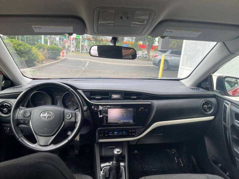 2016 Scion iM