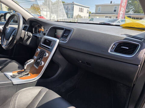 2016 Volvo S60 T5 Inscription