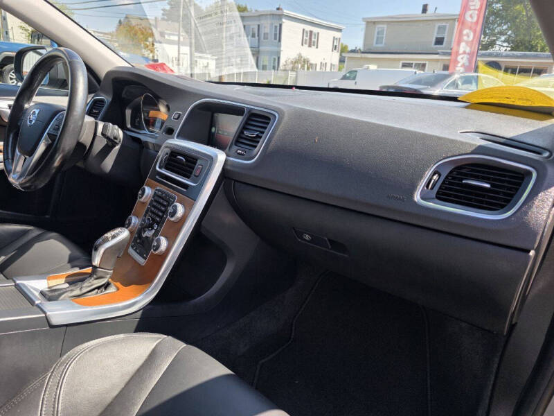 2016 Volvo S60 T5 Inscription