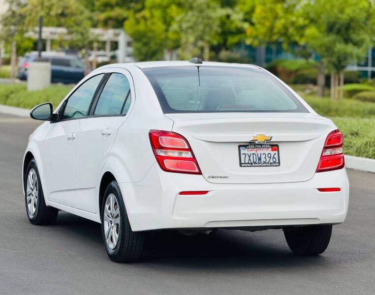 2017 Chevrolet Sonic LS Auto