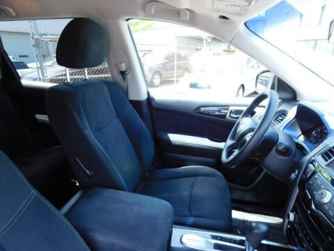 2013 Nissan Pathfinder S