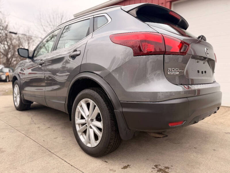2017 Nissan Rogue Sport SV