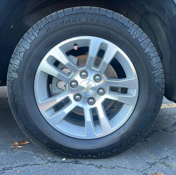 2016 Chevrolet Suburban LS