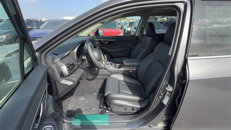 2025 Subaru Outback Touring XT