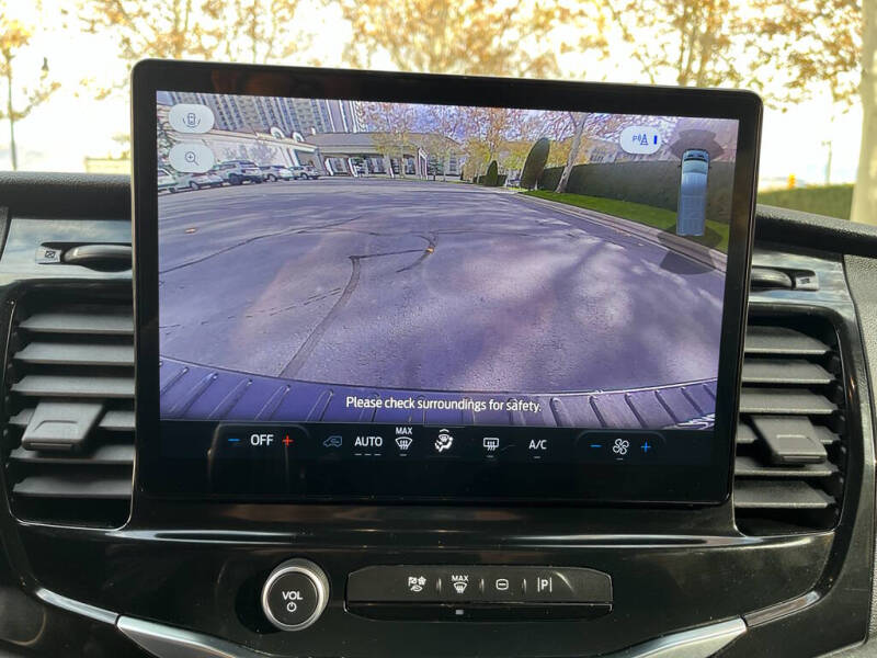 2023 Ford Transit 350 XLT