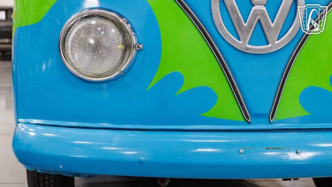 1977 Volkswagen Bus