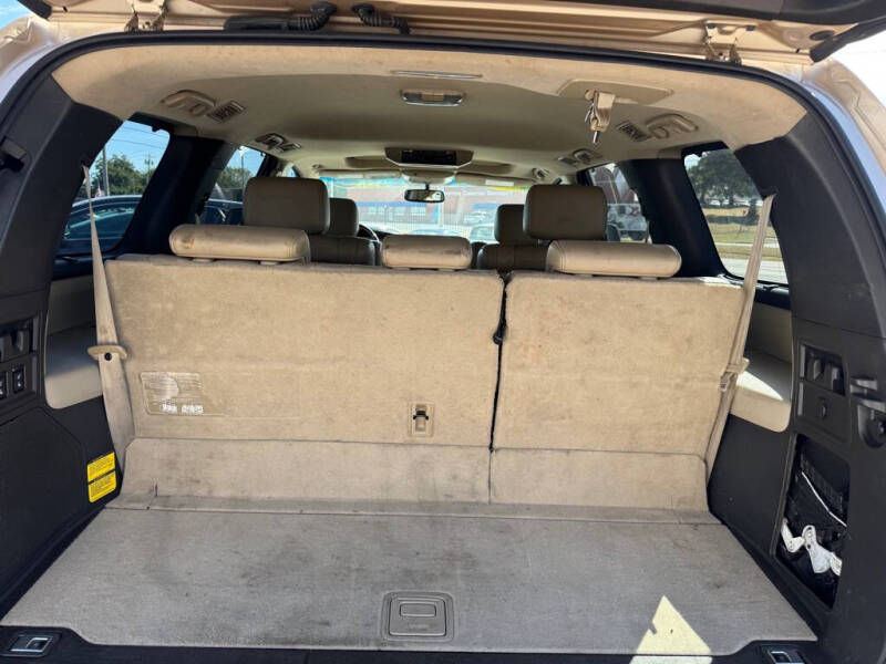 2010 Toyota Sequoia Platinum