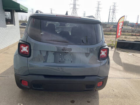 2017 Jeep Renegade Altitude