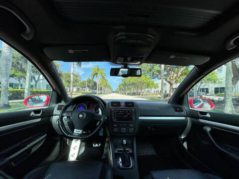 2008 Volkswagen R32
