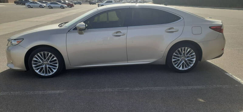 2013 Lexus ES 350 for sale at B & B AUTO in Lubbock TX