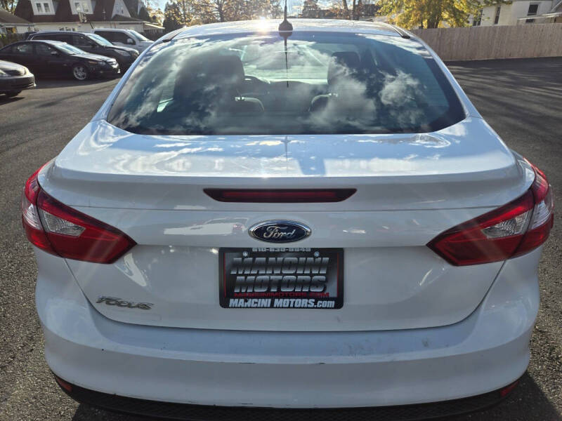 2014 Ford Focus S