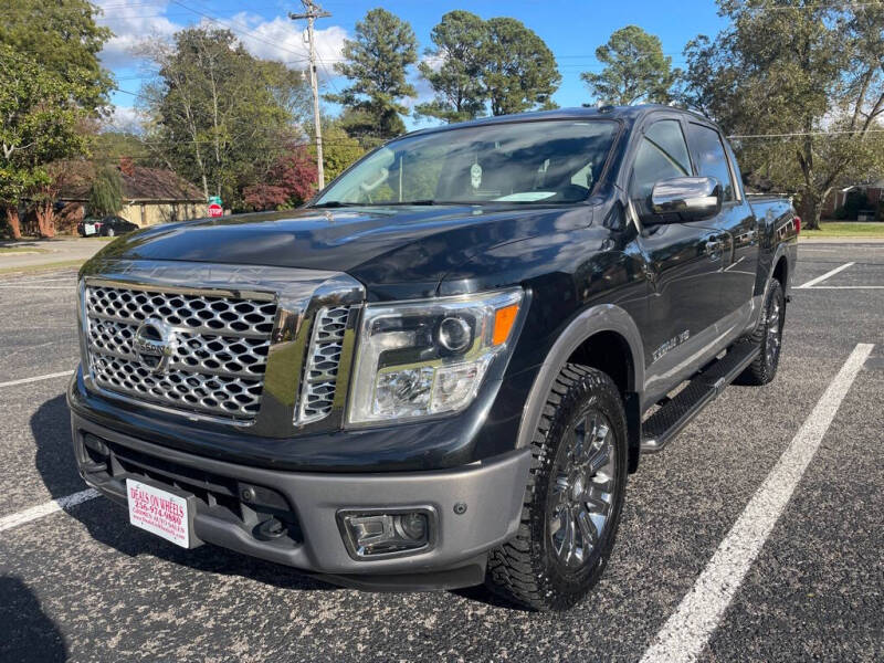 2019 Nissan Titan SV