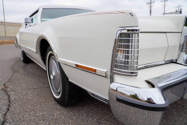 1976 Lincoln Continental