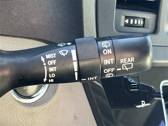 2020 Toyota Sienna XLE Premium 8-Passenger