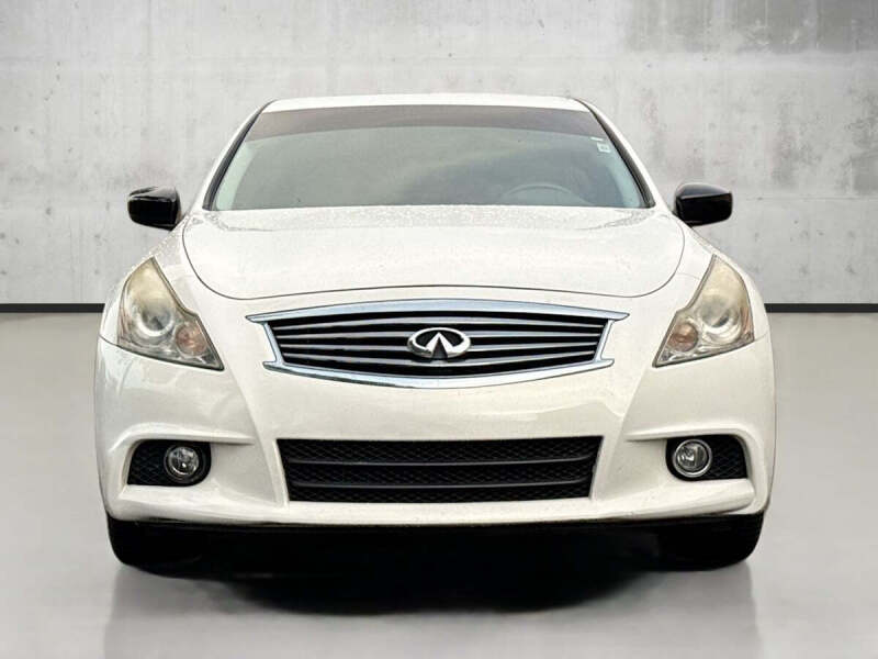 2011 Infiniti G37 Sedan Journey