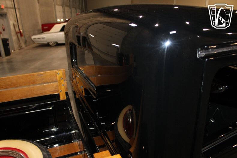 1931 Ford F-100