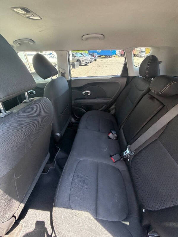 2014 Kia Soul +